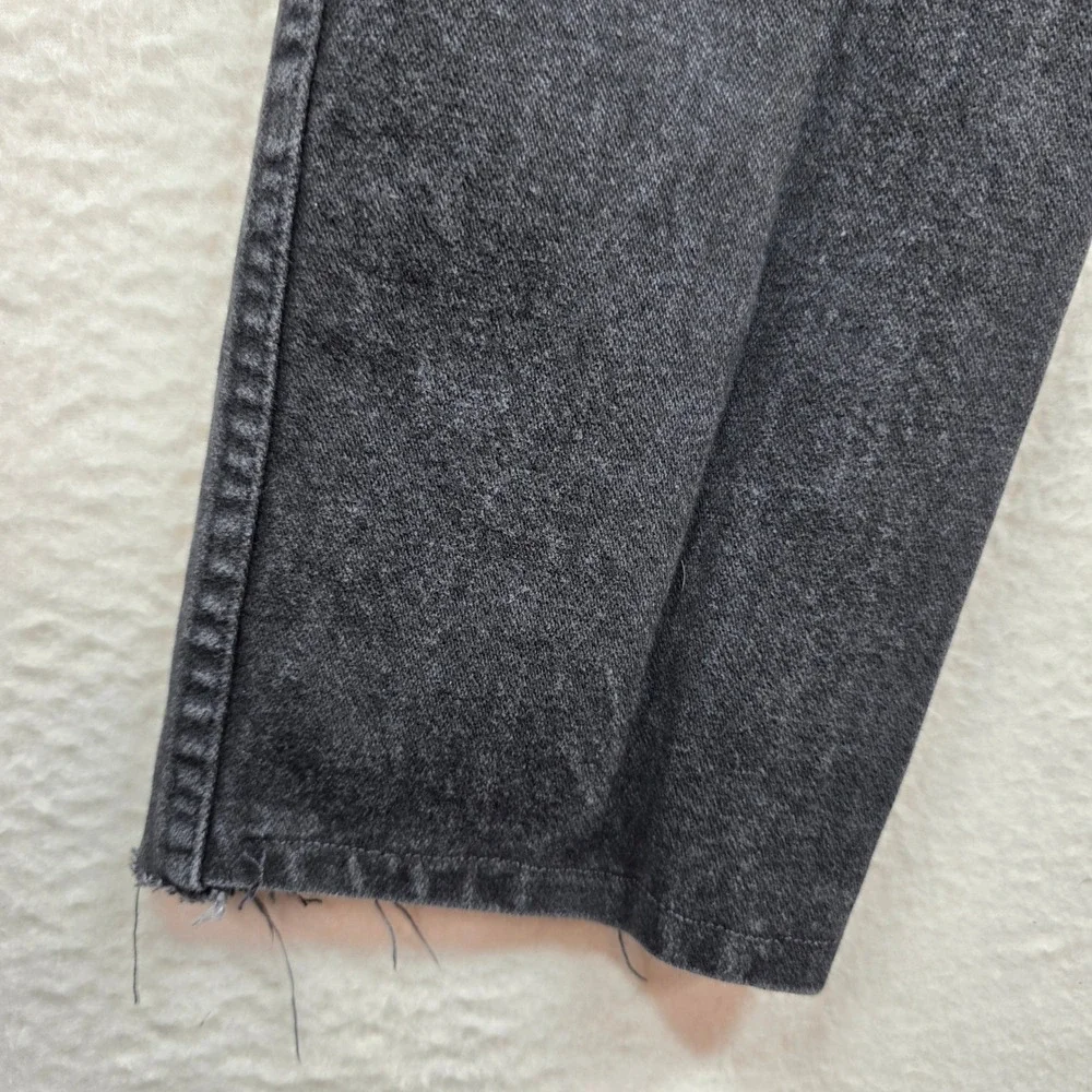 Wrangler Jeans Mens 32x32 Black Cowboy Cut 930WBK Faded Raw Hem Denim